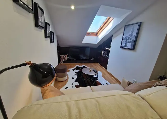 614a Coqueto Atico By R2r Consulting *